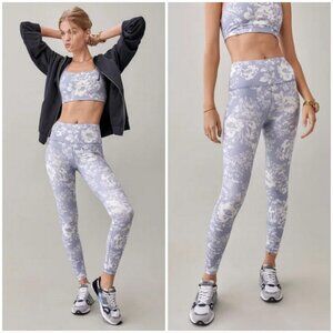💕REFORMATION💕 Ecomove High Rise Legging  ~ Porcelain Blue Floral Print XL NWT